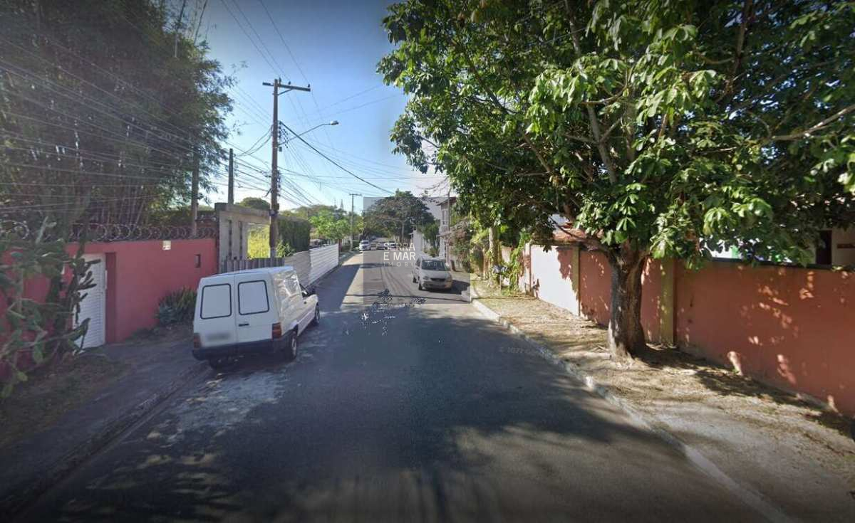 Casa à venda em Cabo Frio, Palmeiras, com 1 quarto, 100m² - Serra e Mar Imobiliária