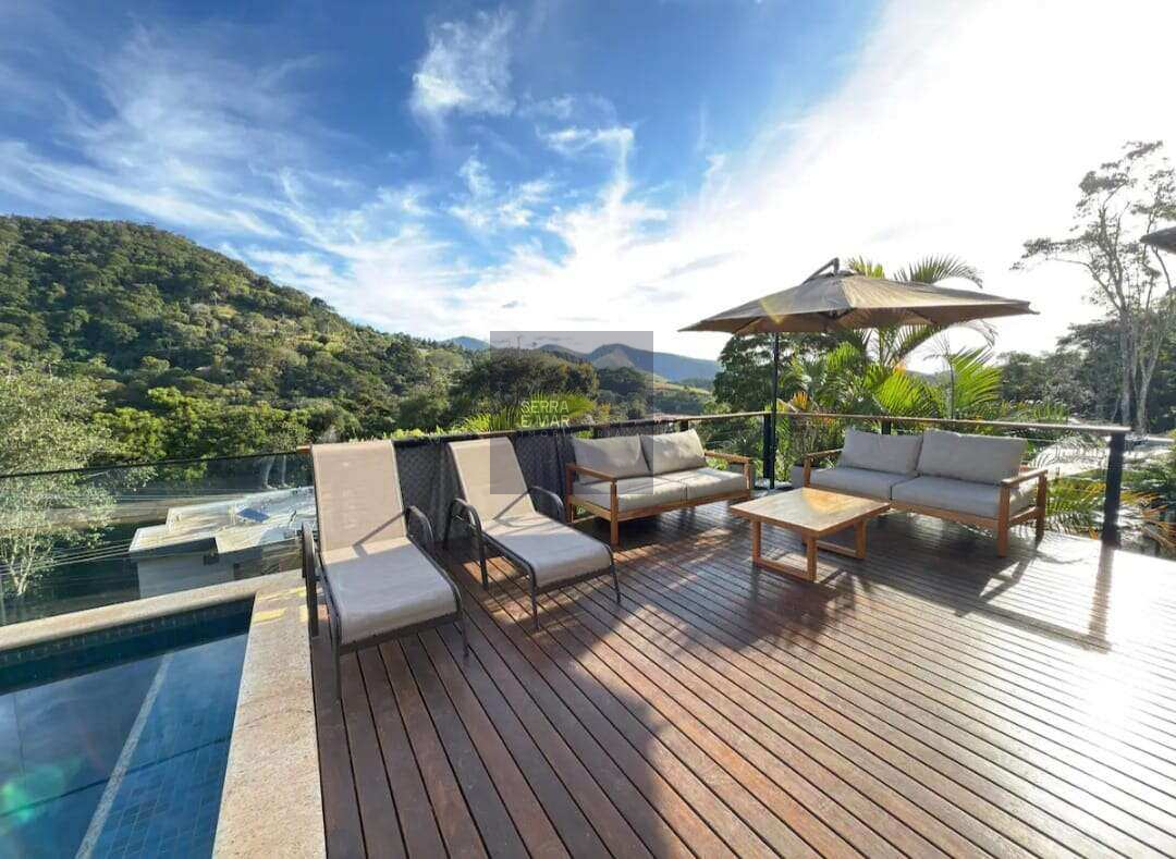 Casa para alugar em Petrópolis, Itaipava, com 4 quartos, 90m² - Serra e Mar Imobiliária