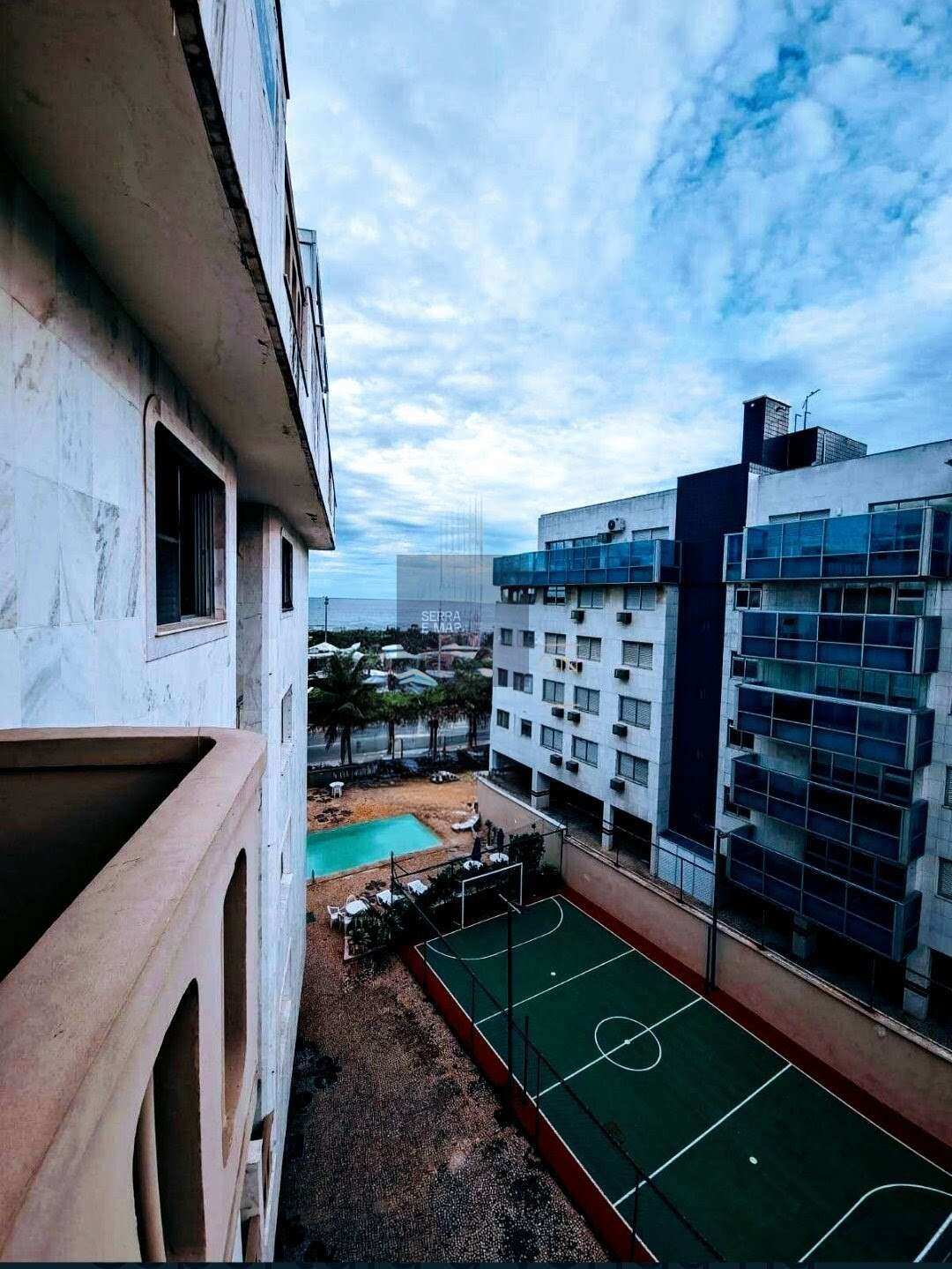 Cobertura à venda em Cabo Frio, piscina privativa, lazer completo, 3 quartos, 220m²