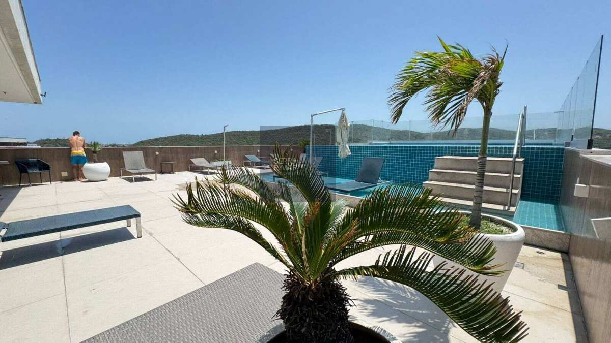 Flat à venda, lazer com piscina, sauna e academia - Serra e Mar Imobiliária